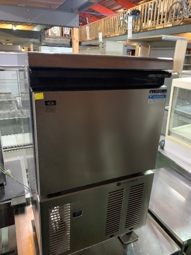 ホシザキ　製氷機　35キロタイプ　約6年使用　中古