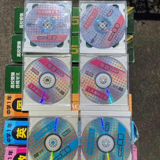 中学校一年生から三年生までの画像