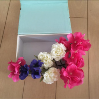 ヘアアクセ　ヘッドアクセ　花の画像