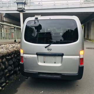 日産キャラバンの画像