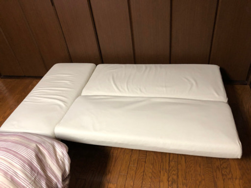ニトリ、組み替え式ソファベッド　アイボリー
