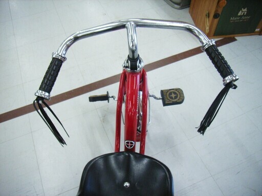 SCHWINN  ロードスター 幼児用 シュウイン 三輪車  クラシックレッド ロードスター 苫小牧西店　