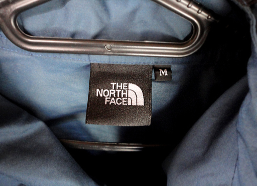 THE NORTH FACE コンパクトアノラック Mサイズ NP21735 ジャケット ノースフェイス ウインドブレイカー プルオー