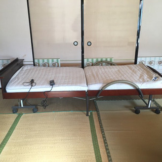 リクライニング/キャスター付 介護ベッド■ジャンク　SOLD