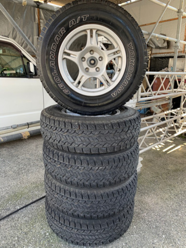 215/75/15 ヨコハマ　ジムニー・パジェロミニ軽4WDオーバーフェンダー用中古タイヤアルミセットです。