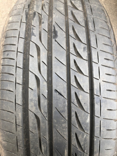 235/50r18 ブリジストン　2018製造　REGNO 山有り