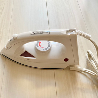 スチームアイロンの画像