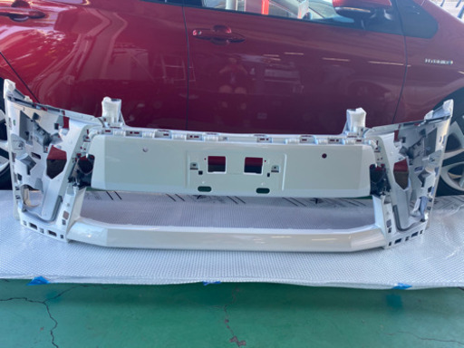 【新品】ヴェルファイア30後期　フロントバンパー