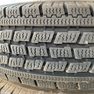 在庫処分の為まもなく終了します ！ 145/R12 6PR トーヨー　スタットレスタイヤ4本セット(中古)引取限定の画像