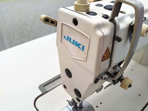★工業用ミシン　JUKI   DDL-5571N 自動糸切り