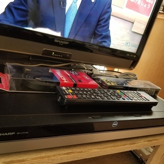 ☆4K Ultra HD！2TB・3番組同録！AQUOS BD-UT2100☆