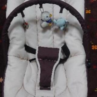 ベビー　バウンサー　西松屋