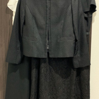 セレモニースーツ　黒　白　3点スーツ