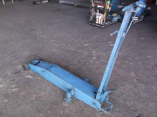 10トンジャッキ