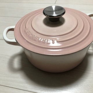 ル・クルーゼ　18㎝　ホーローココット鍋　ピンクの画像