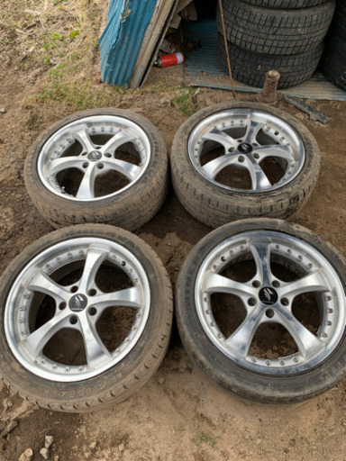 18アルミホイール タイヤ 4本