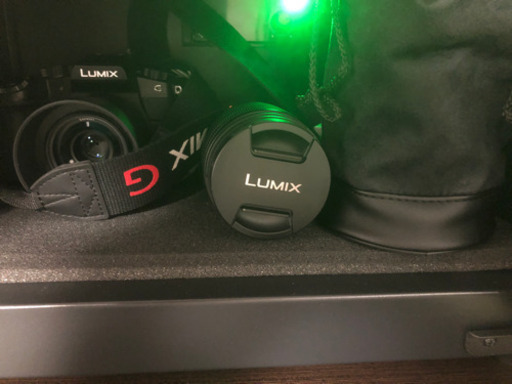 最終値下げ LUMIX マイクロフォーサーズ用12-60mm 標準ズームレンズ 美品