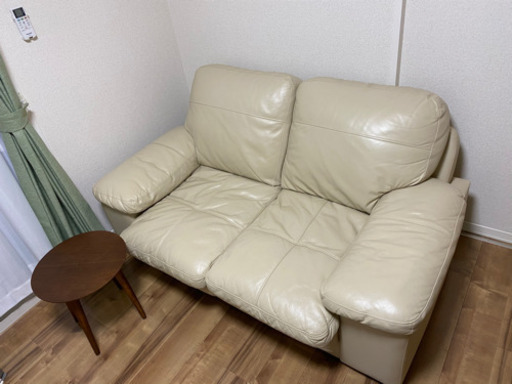 ニトリ　本革ソファ