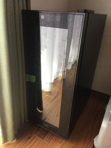 ワインセラー　lefier lw-s12