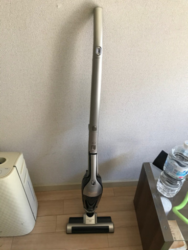 コードレス掃除機　受け渡し者決定しました。