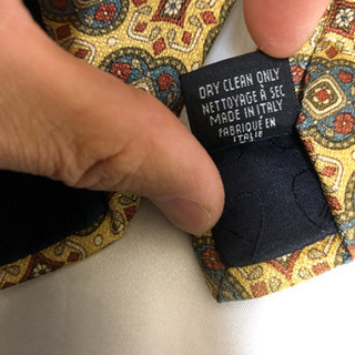 かなり渋め！　ダンヒルネクタイ　イエロー　送料無料　 MADE IN ITALYの画像