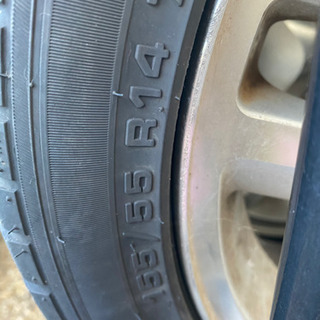 ワゴンRに履いてました