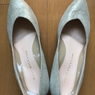 パンプス