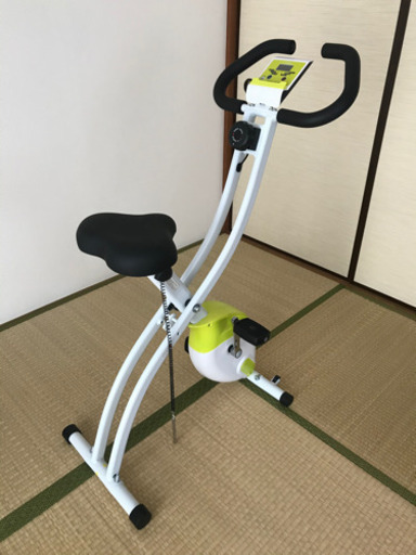 【IGNIO】折りたたみエアロバイク