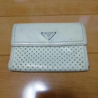 PRADA　財布　中古