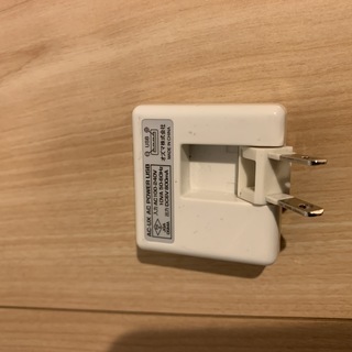 USBアダプタ　国内・海外仕様　250円の画像