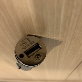 シガーソケット　USBアダプター　No.1　150円