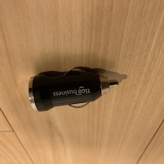 シガーソケット　USBアダプター　No.1　150円の画像