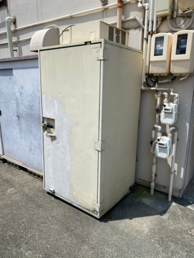 0.5坪　外置き冷蔵庫　