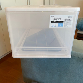 【取りに来てくださる方限定】ニトリ　押入れケースの画像