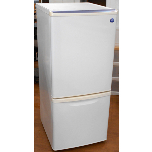 ♪Panasonic/パナソニック 冷蔵庫 NR-B142WB 138L 2010年♪ NR-B14AW-S 冷蔵庫 138L パーソナル冷蔵庫 シルバー [138L /2ドア /右 
