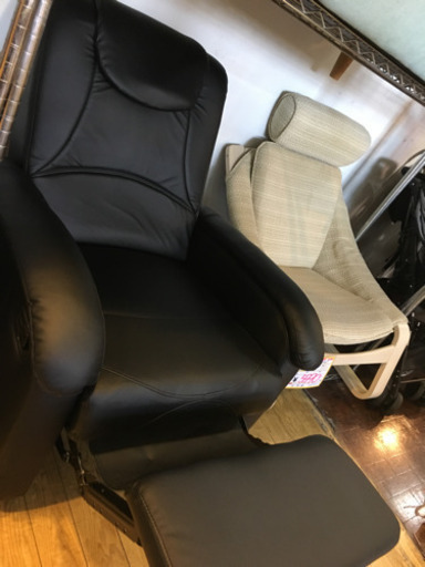美品 手動式 オットマン一体型リクライニングソファ