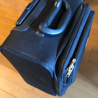 1〜2泊用のスーツケースの画像
