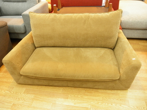 2人掛けソファ ロータイプ 布製 コンパクトソファ ブラウン系 幅133㎝　西岡店