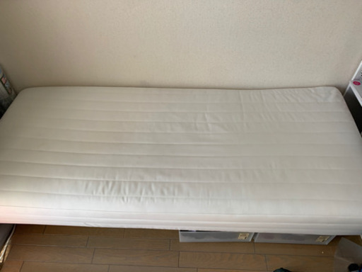 脚付きマットレス　無印良品　ポケットコイル　シングル