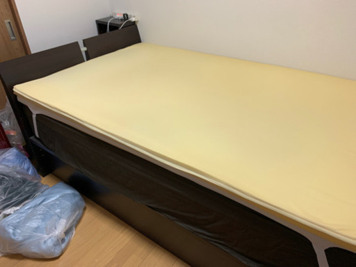 【収納有りセミダブルベッド】マットレス付　受付済