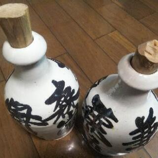 酒瓶   徳利   壺の画像