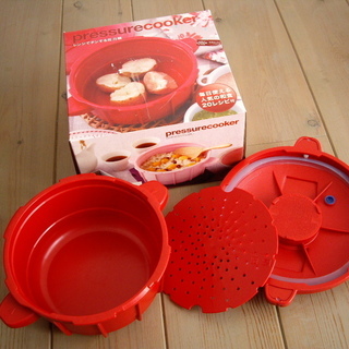 マイヤー 電子レンジ 圧力鍋 pressurrecooker レッド 2.3Lの画像