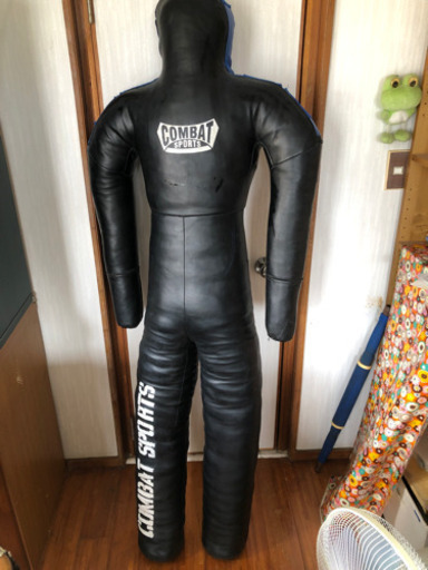 ダミー型　人型　サンドバッグ　コンバットスポーツ