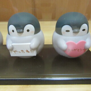 コウペンちゃん ゆらゆら マスコット 4種 ＋ おまけ1（ケース付き）の画像