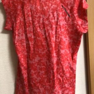 値下げしました！【tigora】トレーニングシャツ(woman.Ｌ)の画像