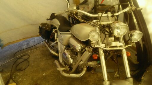 Vツインマグナ　クラシックフェンダー前後　シルバー　カスタム多数　年式相応錆あり