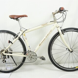 美品Giant Cross 3200 USA crossseriesクロスバイク 美品Giant Cross 3200 USA crossseriesクロスバイク（Cross Bike
