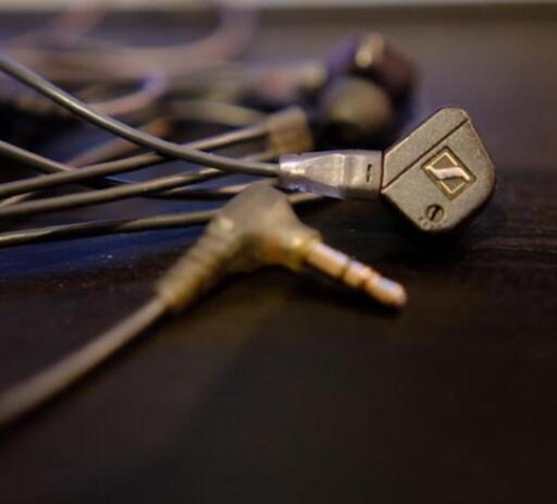 SENNHEISER IE8 低音調整出来るイヤホン
