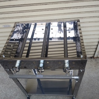 ステンレステーブル付 業務用 プロパンガス式 鉄板焼き グリラー