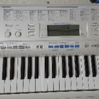 電子キーボード&楽譜本つき